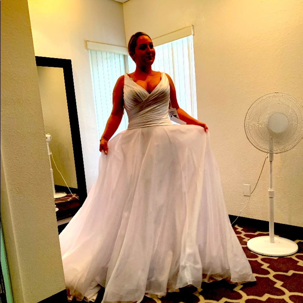 Only Wore Once In Perfect Condition Comes With Th… - image 2